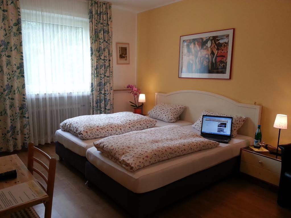 Apartmenthaus Sonnen Дюселдорф Екстериор снимка