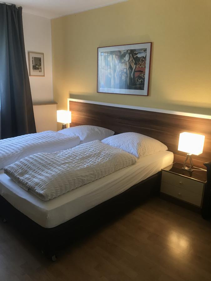 Apartmenthaus Sonnen Дюселдорф Екстериор снимка